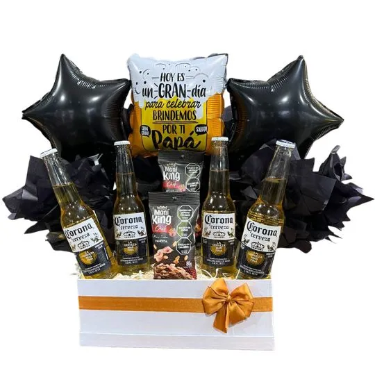 Box con cervezas y snack
